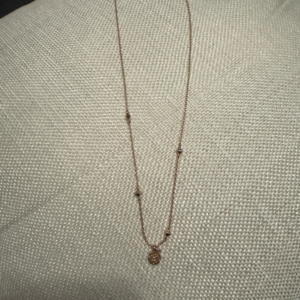 Kendra Scott Rose Gold Necklace